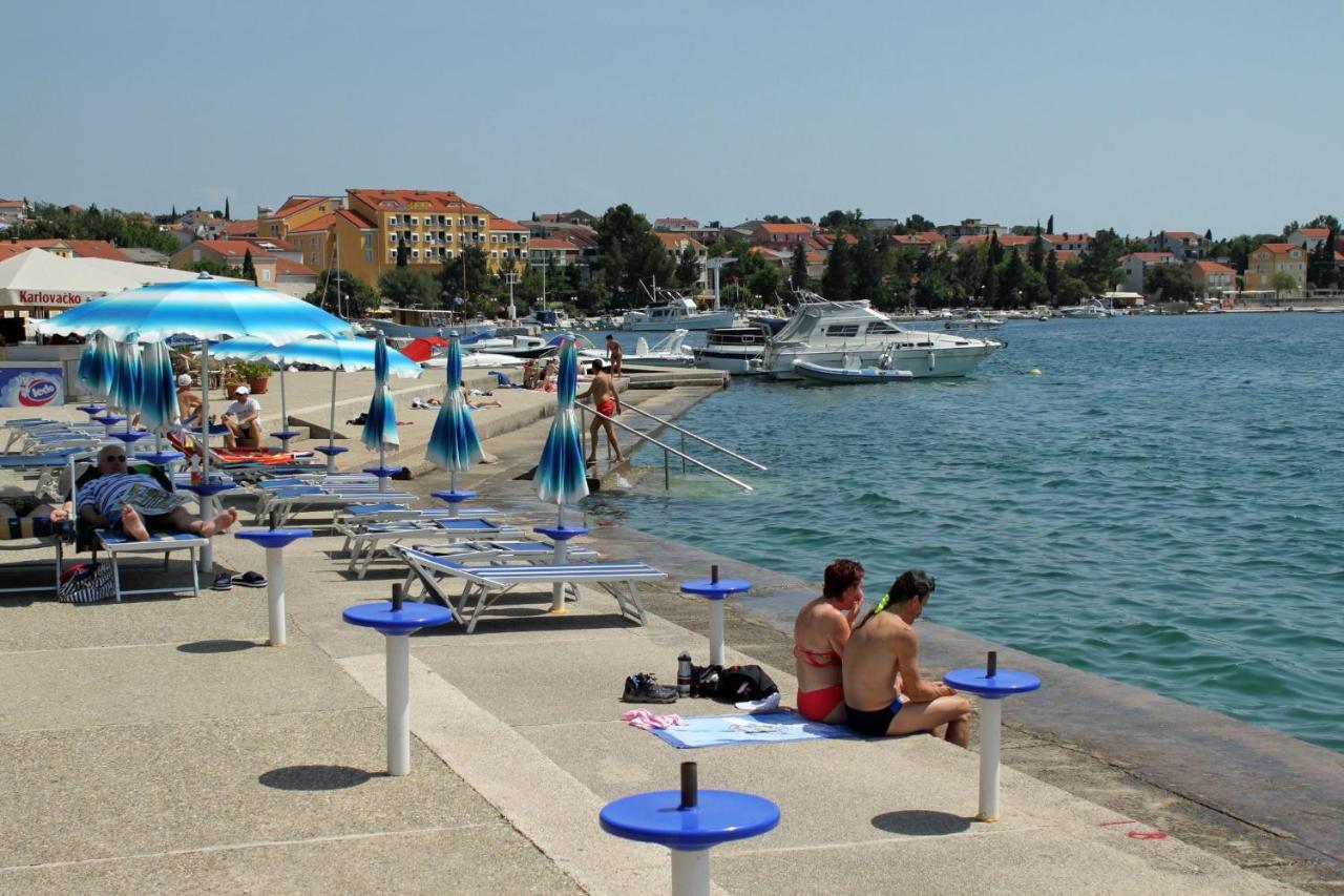Apartments And Rooms With Parking Space Selce, Crikvenica - 2362 Exterior photo