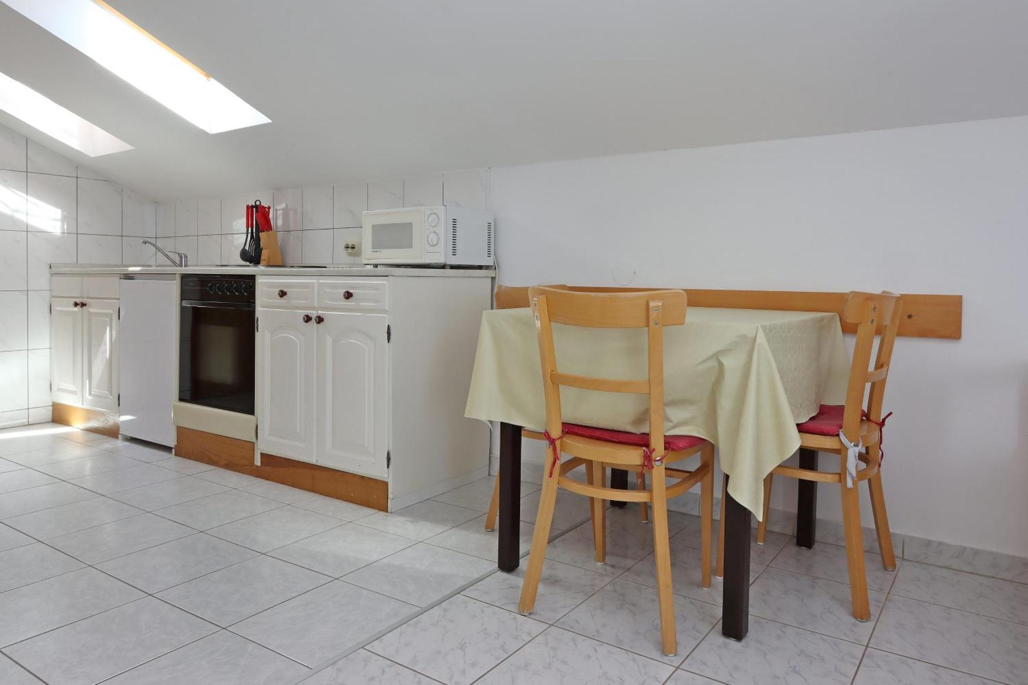Apartments And Rooms With Parking Space Selce, Crikvenica - 2362 Room photo